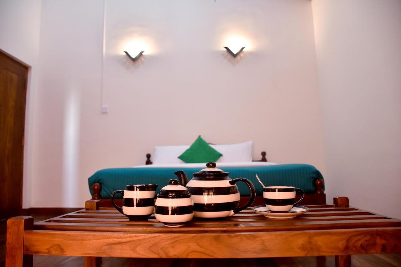 Tea Queens Bungalow ฮัตตอน ภายนอก รูปภาพ