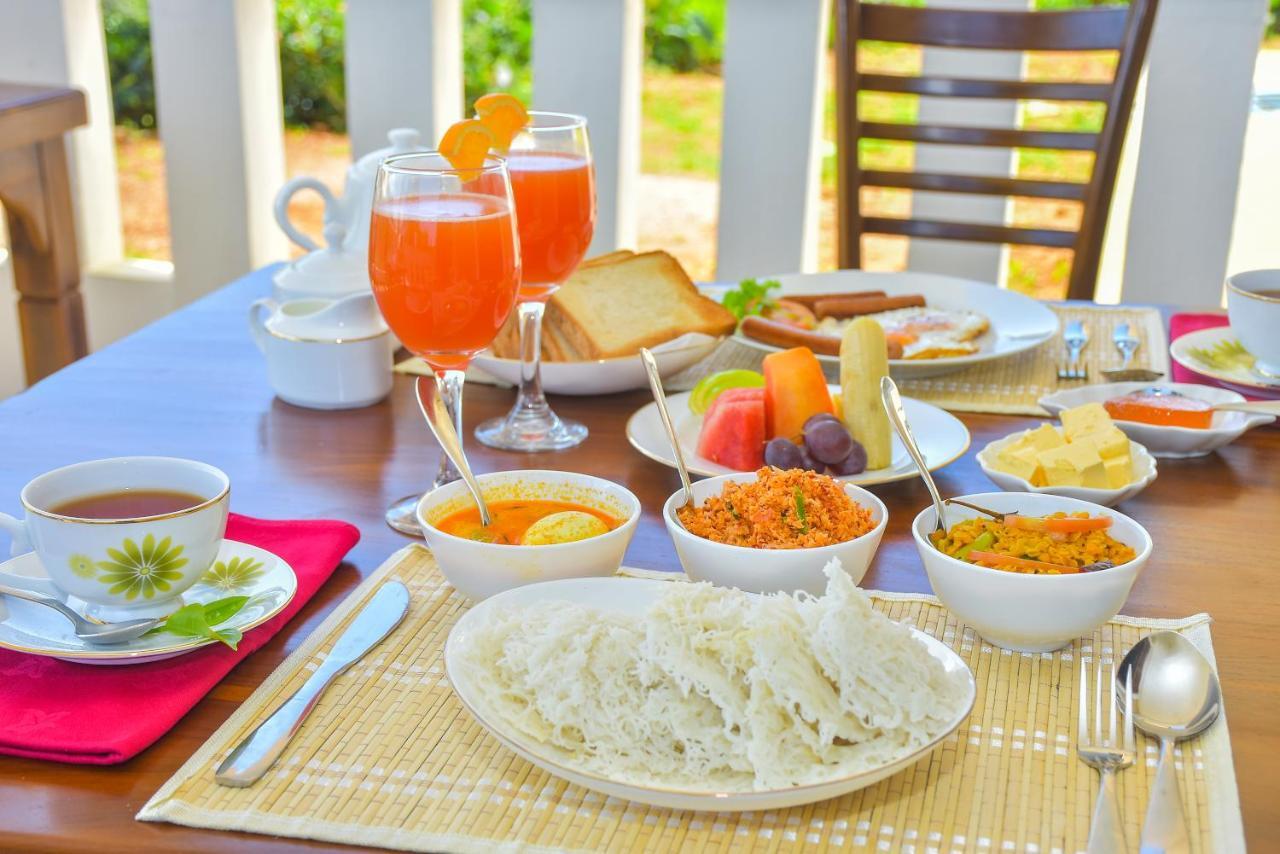 Tea Queens Bungalow ฮัตตอน ภายนอก รูปภาพ