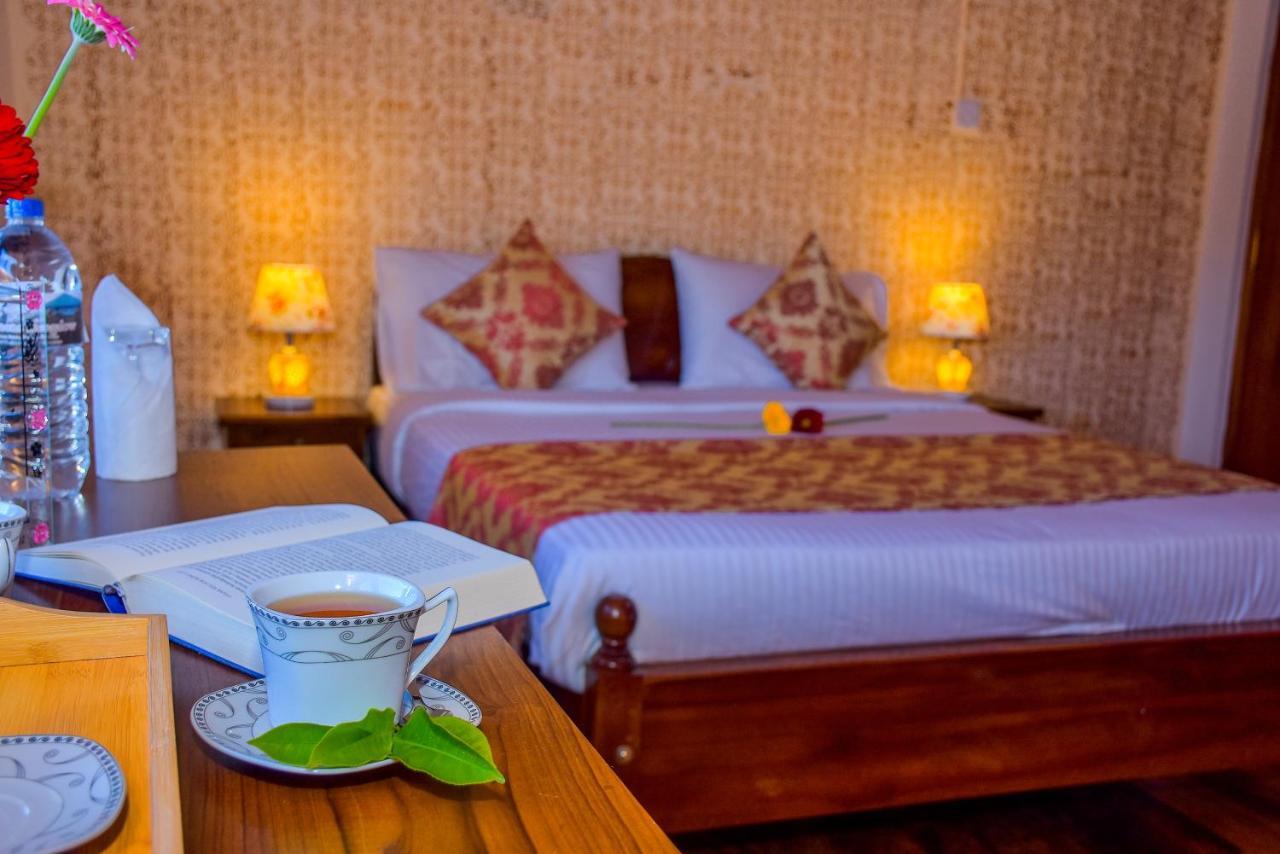 Tea Queens Bungalow ฮัตตอน ภายนอก รูปภาพ