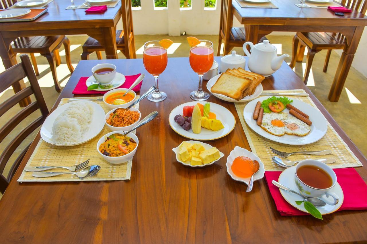 Tea Queens Bungalow ฮัตตอน ภายนอก รูปภาพ